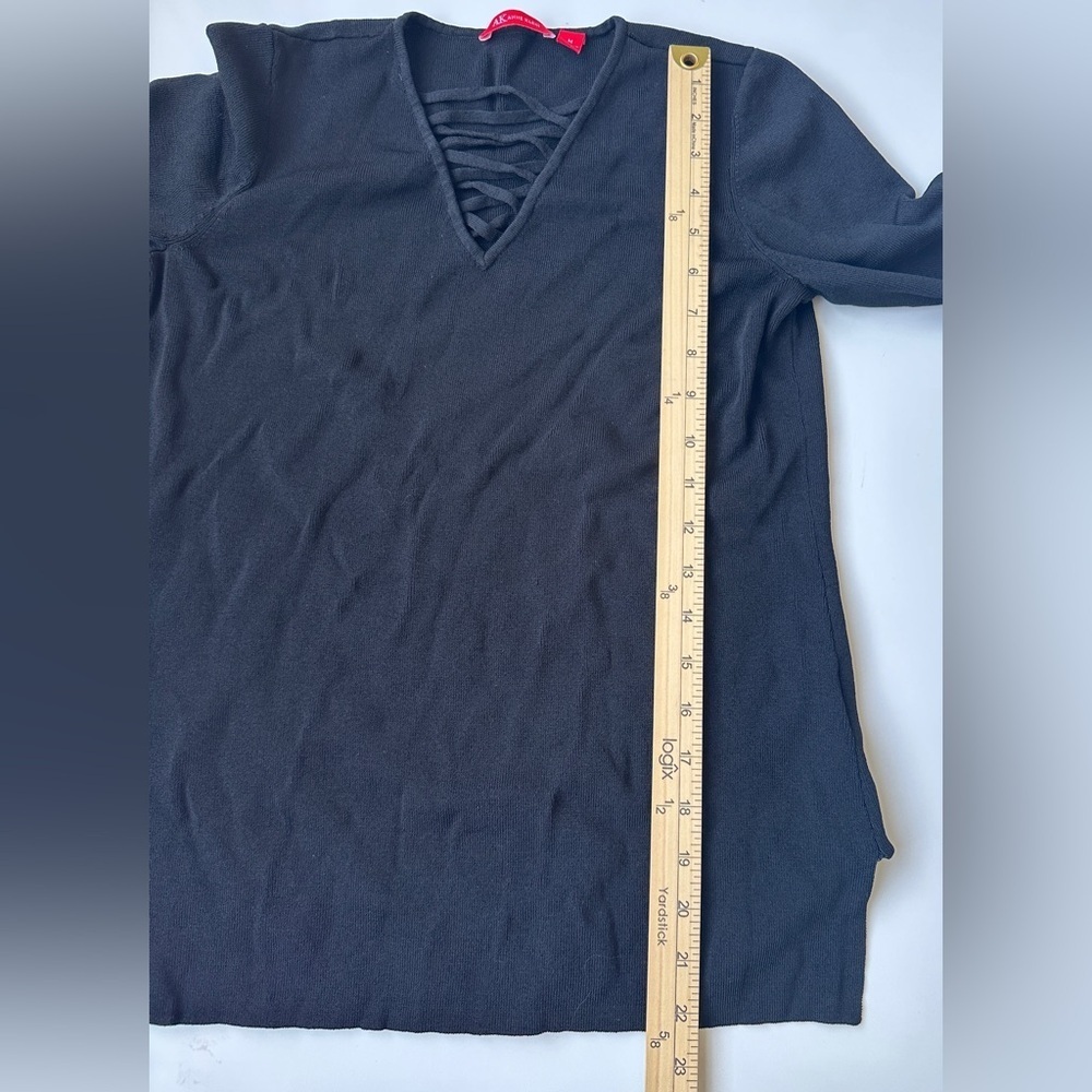 Anne Klein Black Lace Up Rib Knit 3/4 Sleeve Lightweight Sweater Top Medium - Picture 5 of 6